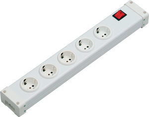 IEC connector power strip 1