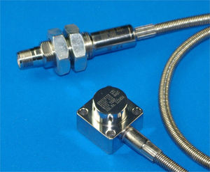 high-temperature accelerometer