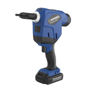 battery-powered riveting tool
