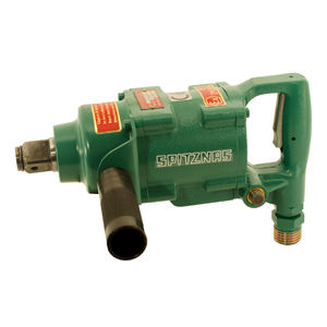 pneumatic impact wrench