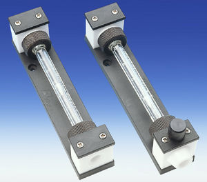 variable-area flow meter