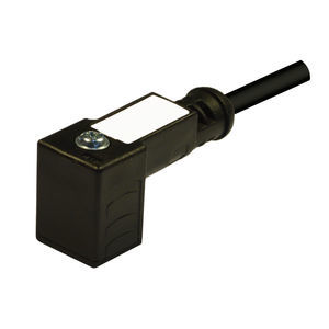 valve connector