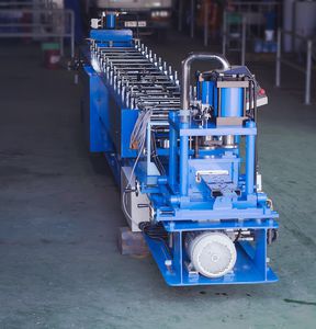 C profile roll forming machine