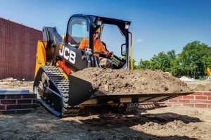compact tracked loader