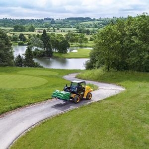 small turning radius telehandler 1