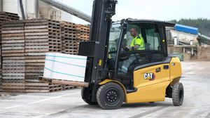 electric forklift