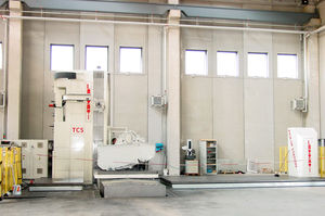 CNC boring and milling center