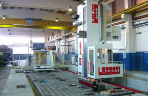 CNC boring mill