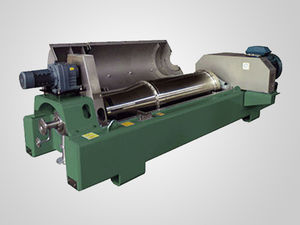 centrifugal decanter