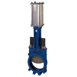 knife gate valve / pneumatically-operated / flange / cast iron