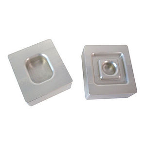 spherical sample holder