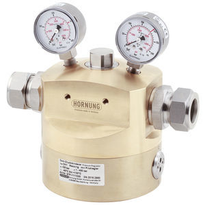 气体压力调节器