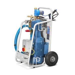 cold water high-pressure cleaner