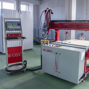 robotic mixing and metering unit