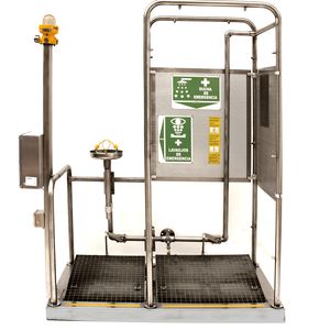 emergency shower with eyewash and face wash station