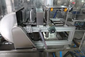 automatic filling and sealing machine