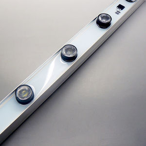 为电子行业组装