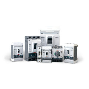 molded case circuit breaker / power / low-voltage / 3-pole