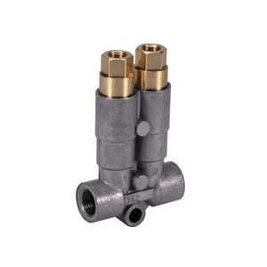 single-line lubricant metering device