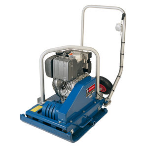 forward travel vibratory plate