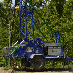 上坡和下坡的伐木场