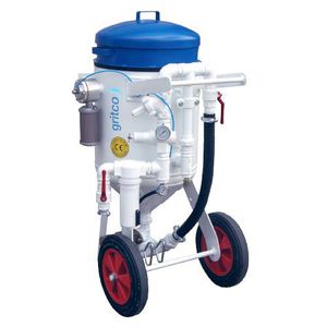 pressure sandblasting machine / manual / mobile