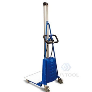 forklift truck stacker