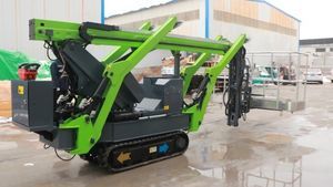 crawler spider lift 1