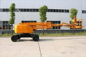 mobile articulated boom lift 1