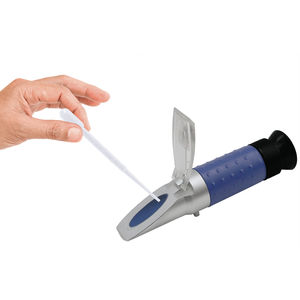 optical refractometer