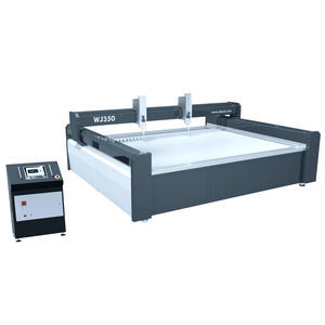 laser cutting machine