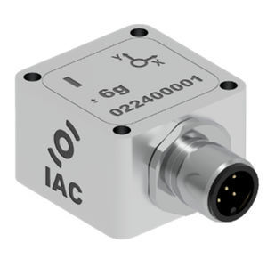 MEMS accelerometer