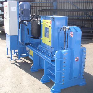 horizontal baling press
