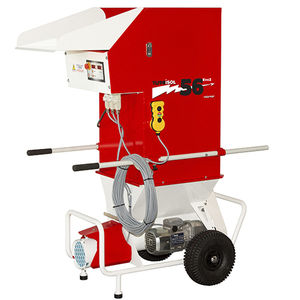 spraying machine