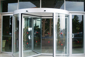 revolving door 1