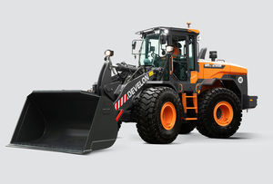 wheeled loader