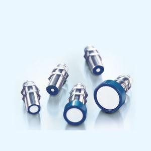 cylindrical distance sensor