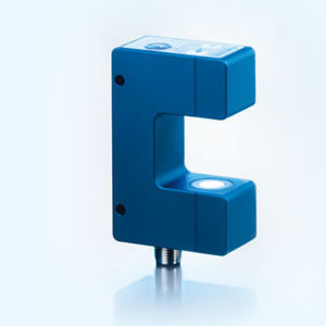 ultrasonic web edge sensor