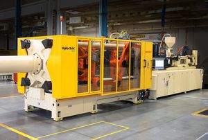 horizontal injection molding machine