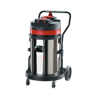 industrial vacuum cleaner