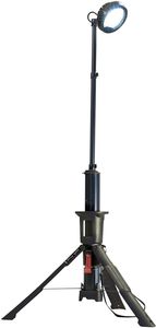 LED light tower / battery-powered