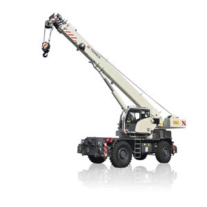 mobile crane