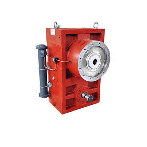 helical gear reducer