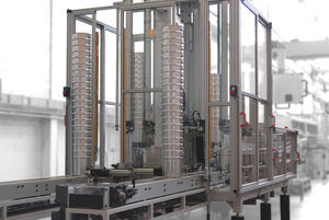 palletizer with stacker