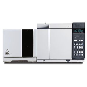 quadrupole spectrometer