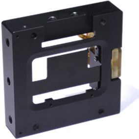 electronically-opened optical shutter