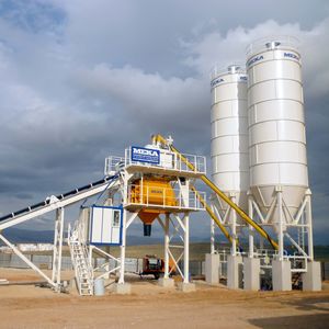semi-mobile concrete batching plant / compact