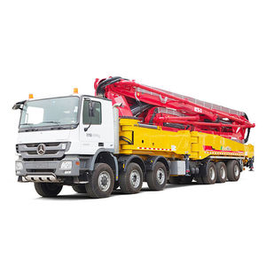 mobile truck-mounted concrete pump