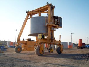 rubber-tired gantry crane