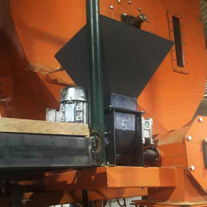 weight dosing feeder